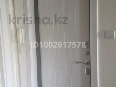 3-комнатная квартира · 66.8 м² · 3/5 этаж, 4 мкр 3 за 18 млн 〒 в Аксае