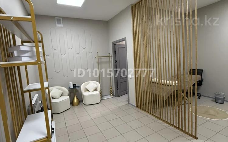 Салоны красоты, студии · 25 м² за 50 000 ₸ в Экибастузе — фото 2