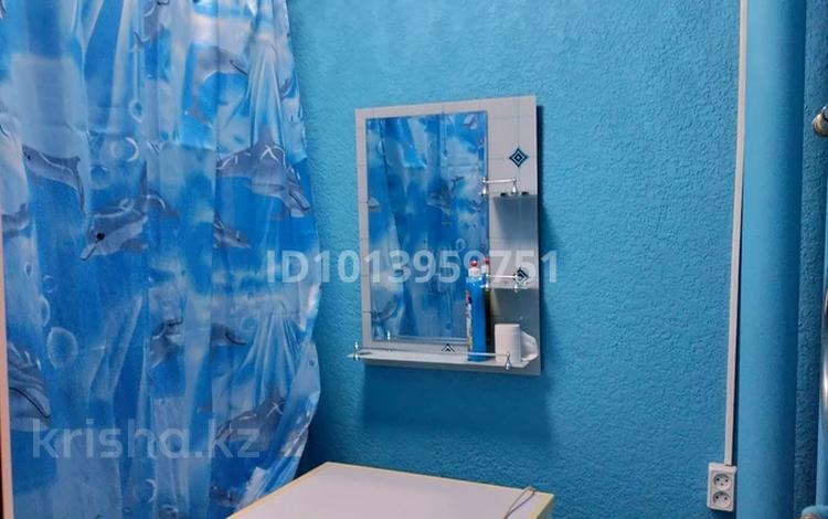 1-комнатная квартира · 32 м² · 4/5 этаж, мкр Жайлау 21 за 85 000 ₸ в Таразе — фото 8