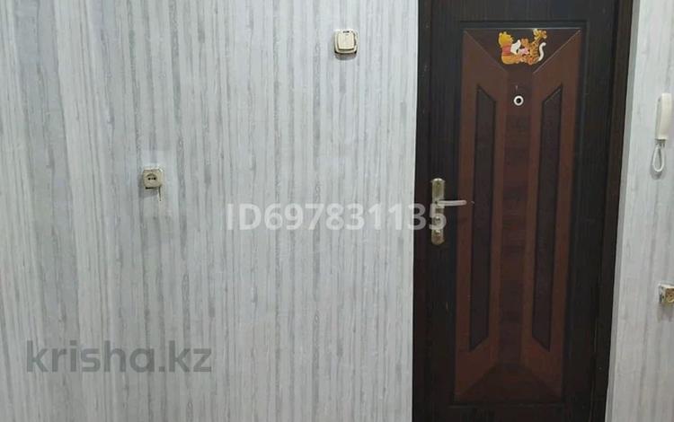 1-комнатная квартира · 16.6 м² · 1/2 этаж, Гашека 3а за 4.5 млн 〒 в Петропавловске — фото 2