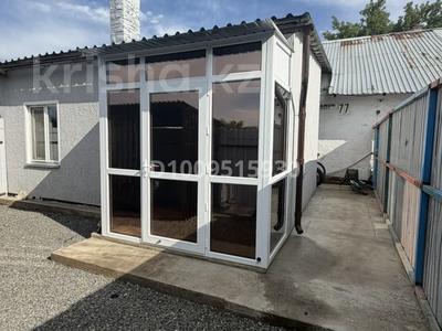 Часть дома · 2 комнаты · 58 м² · 1 сот., Узенка, Жби Стадионная 77 кв 7 — Стадионная Парковая за 8.6 млн ₸ в Караганде, Алихана Бокейханова р-н