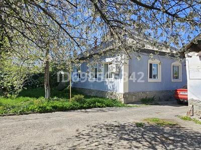 Отдельный дом · 4 комнаты · 70 м² · 18 сот., Алтынсарина 12 — Ескельды Би / Алтынсарина за 16 млн ₸ в Карабулаке