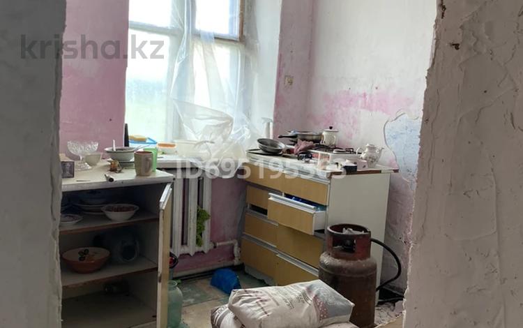 2-бөлмелі пәтер · 43 м² · 1/2 қабат, Ауэзова 15а — Рядом больница ,зеленый магазин,церковь, бағасы: 3 млн ₸ в Есиль — фото 2