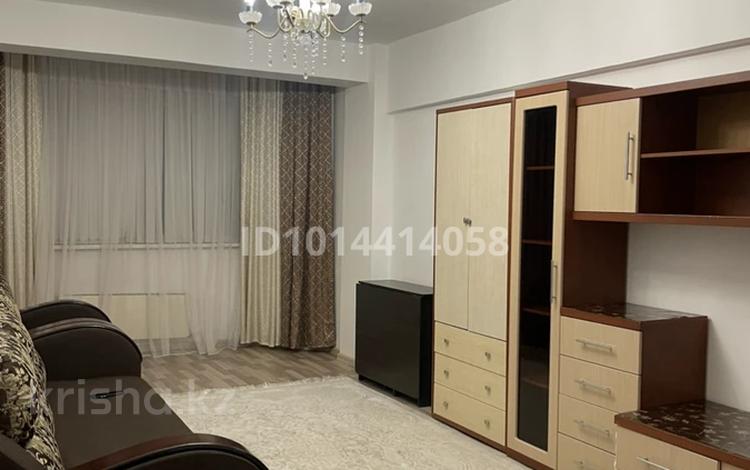 2-бөлмелі пәтер · 75 м² · 3/9 қабат, Мамыр-7 ш/а., бағасы: 300 000 ₸ в Алматы, Ауэзовский р-н — фото 2