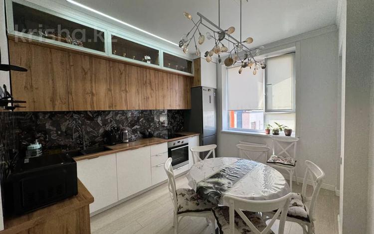 3-комнатная квартира · 113.6 м² · 11/23 этаж, Айнакол 66 за 62 млн ₸ в Астане, Алматы р-н — фото 14