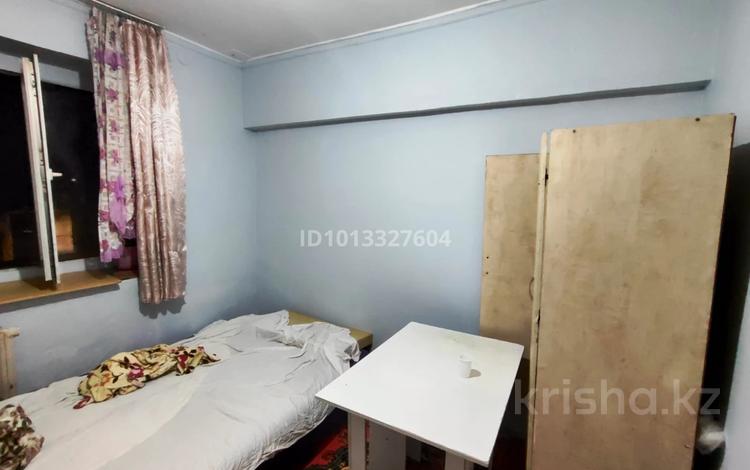 1-комнатная квартира · 10 м² · 2/3 этаж, Чехова 20а за 80 000 ₸ в Алматы, Турксибский р-н — фото 2