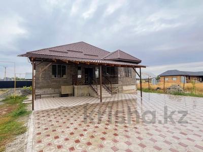 Продажа домов и дачи в Жетысу обл.: Отдельный дом · 5 комнат · 200.9 м² · 10 сот., Жастар 1 111 за 53 млн 〒 Отдельный дом · 5 комнат · 200.9 м² · 10 сот., Жастар 1 111 за 53 млн 〒 в Талдыкоргане