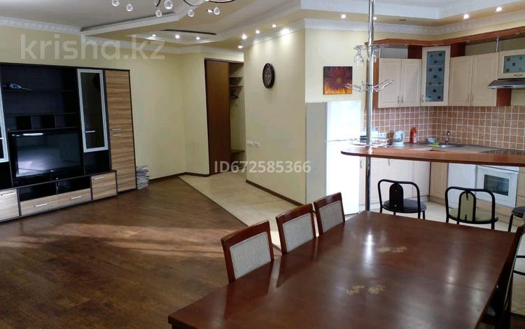 2-комнатная квартира · 90 м² · 9/18 этаж, Курмангазы 145 — Муканова за 450 000 ₸ в Алматы, Алмалинский р-н — фото 5