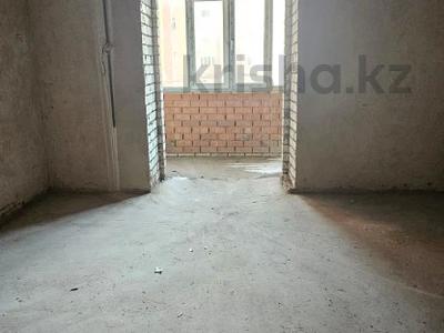 1-комнатная квартира · 31.7 м² · 2/9 этаж, молдашева за 8.5 млн 〒 в Уральске