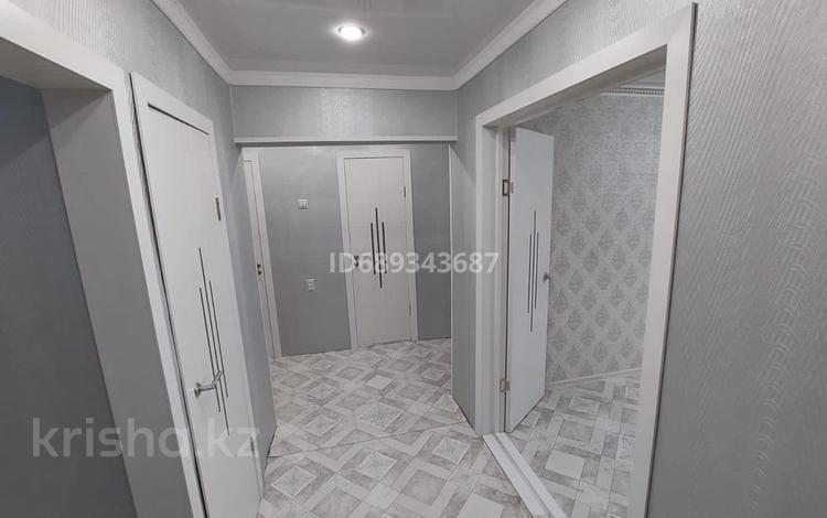 4-бөлмелі пәтер · 83 м² · 1/6 қабат, Желтоксан 35, бағасы: 18 млн ₸ в Аксу — фото 2