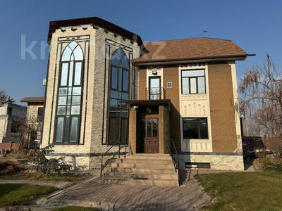 Отдельный дом · 7 комнат · 500 м² · 23 сот., Нажимиденова 48 за 2.5 млн 〒 в Алматы, Бостандыкский р-н