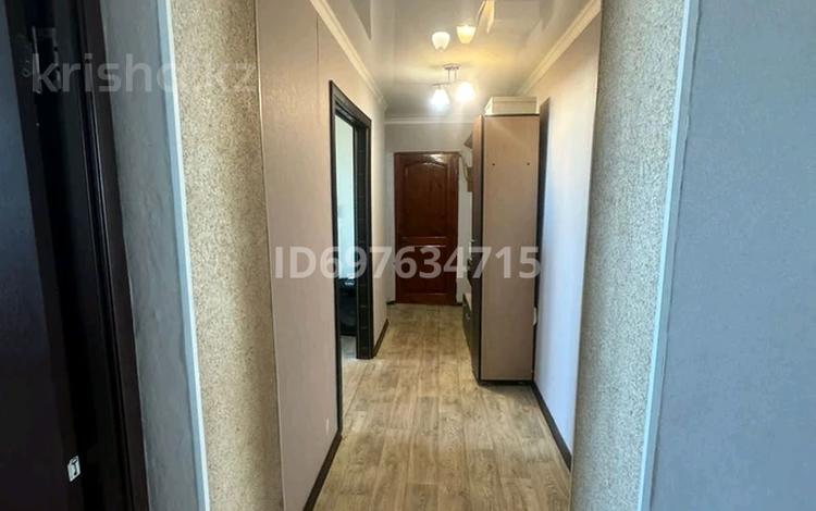 3-бөлмелі пәтер · 60 м² · 10/10 қабат, Ескі қала, Алтынсарина 28 — Жанкожа батыра и Алтынсарина, бағасы: 13 млн ₸ в Актобе, Старый город — фото 2