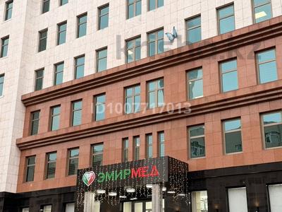 Свободное назначение, офисы, магазины и бутики, склады, общепит, салоны красоты, бани, гостиницы и зоны отдыха, медцентры и аптеки, образование, развлечения · 5250 м² за 6 млрд 〒 в Астане, Есильский р-н