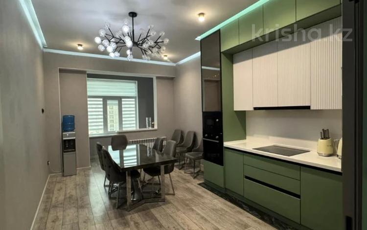 4-комнатная квартира · 148.4 м² · 7/10 этаж, 18А мкр 1 за 77 млн ₸ в Актау — фото 2