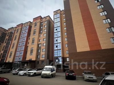 3-комнатная квартира, 113.3 м², 8/9 этаж, кенесары 83 за ~ 27 млн 〒 в Кокшетау