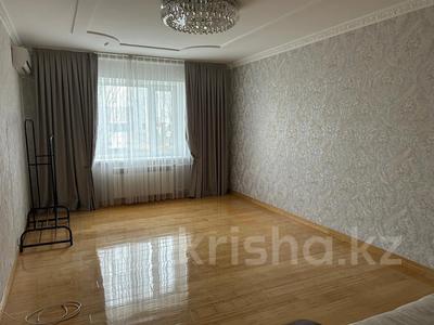 3-бөлмелі пәтер · 90.2 м² · 1/5 қабат, мкр. Алтын орда 28 б, бағасы: 39 млн ₸ в Актобе