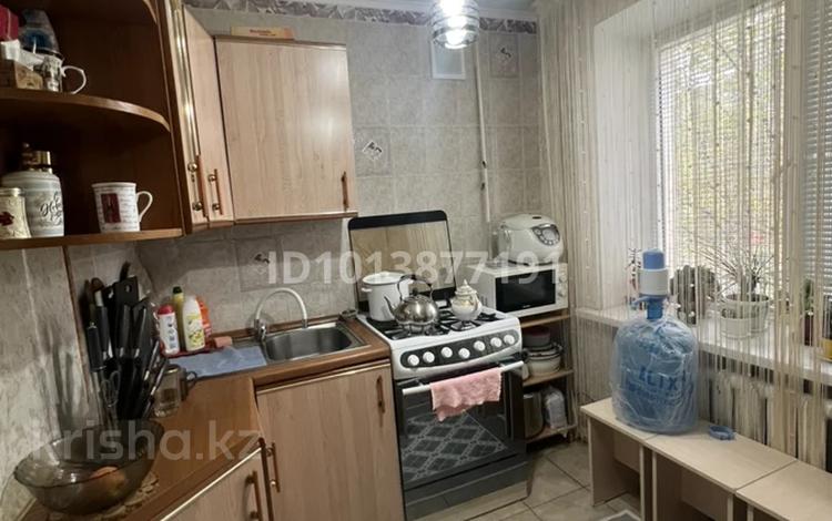 2-комнатная квартира · 39 м² · 2/5 этаж, Махамбета Утемисова 128 за 160 000 ₸ в Атырау — фото 2