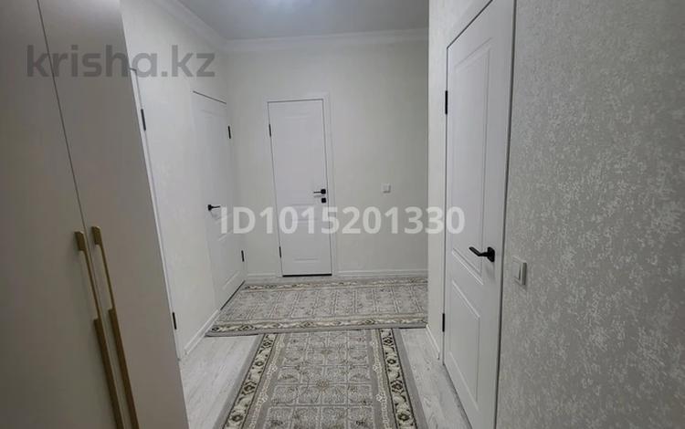 3-бөлмелі пәтер · 74 м² · 3/9 қабат, 160-й квартал — Возле цона рядом шнос больница детская, бағасы: 200 000 ₸ в Туркестане — фото 2
