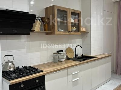 2-комнатная квартира · 60 м² · 5/10 этаж, Туркия 1/7Б — Асар за 33 млн ₸ в Шымкенте, Абайский р-н