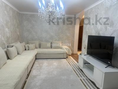 3-комнатная квартира · 80 м² · 2 этаж, Бекет батыра 30 за 385 000 〒 в Шымкенте