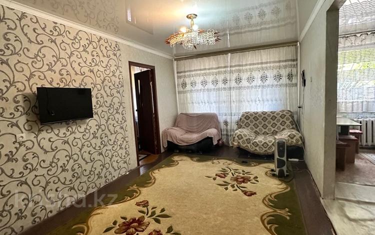 2-комнатная квартира · 44 м² · 1/5 этаж, Майкудук, 13й микрорайон 6 за ~ 8.4 млн 〒 в Караганде, Алихана Бокейханова р-н — фото 2