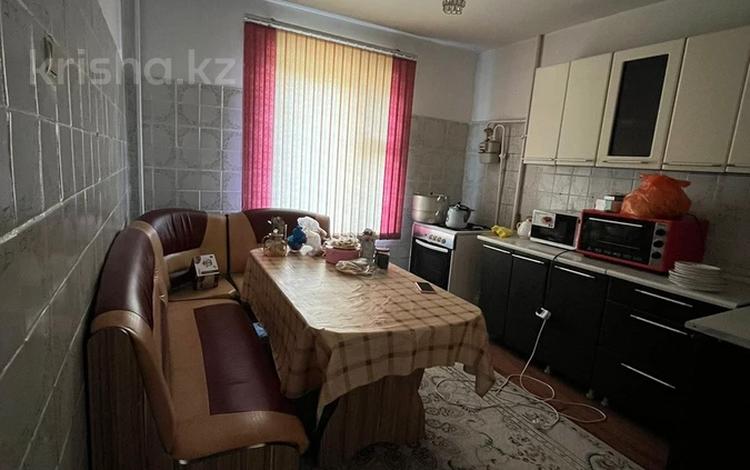 3-бөлмелі пәтер · 73 м² · 3/5 қабат, Восток — Рыскулова, бағасы: 25 млн ₸ в Шымкенте, Аль-Фарабийский р-н — фото 2