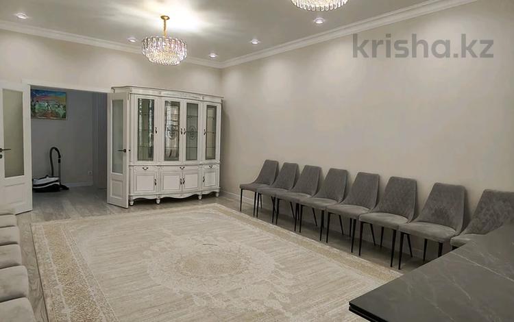 4-комнатная квартира · 128 м² · 2/7 этаж, Туркестан 18 за 115 млн ₸ в Астане, Есильский р-н — фото 2