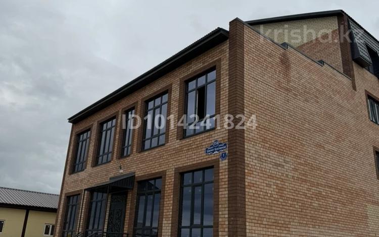 Еркін · 620 м², бағасы: ~ 1.4 млн ₸ в Уральске, мкр Старый Аэропорт — фото 2