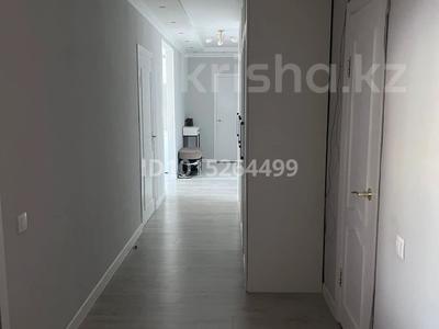 4-комнатная квартира · 123 м² · 5/9 этаж, Бараева 25 за 60 млн ₸ в Астане, р-н Байконур