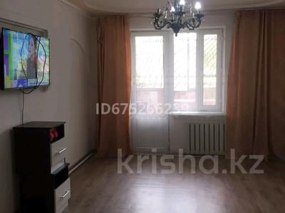 3-бөлмелі пәтер, 60 м², 1/2 қабат, 1-я Автобазовская 1/1, бағасы: 9.5 млн 〒 в Шу