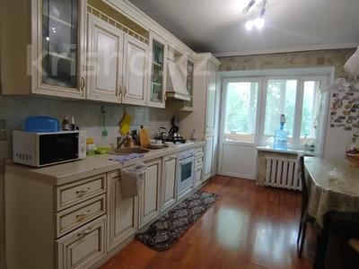 3-бөлмелі пәтер · 85.5 м² · 3/5 қабат, Бузурбаева 23, бағасы: 87 млн ₸ в Алматы, Медеуский р-н