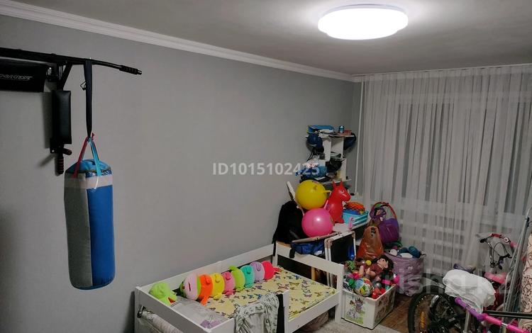 3-бөлмелі пәтер · 62 м² · 2/5 қабат, 6 мкр — Рынок, бағасы: 18 млн ₸ в Темиртау — фото 2