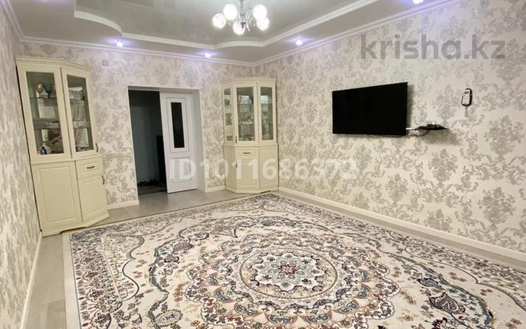 3-комнатная квартира · 80 м² · 2/3 этаж, мкр. 32В 11 за 23 млн 〒 в Актау, 18-й мкр  — фото 2