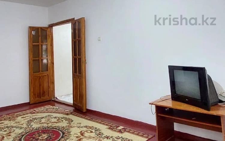 2-комнатная квартира · 46 м² · 2/5 этаж, Рысбек батыра 1 за 100 000 ₸ в Таразе — фото 4