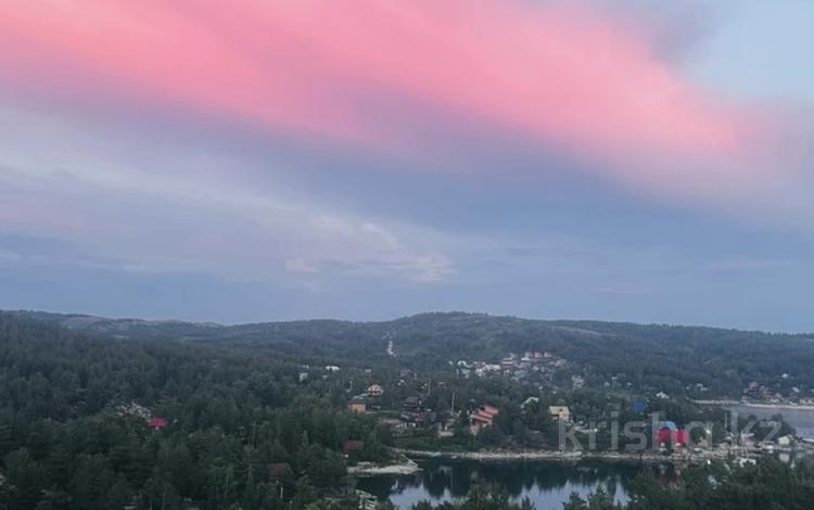 2-бөлмелі пәтер · 50 м² · 3/5 қабат, Голубой Залив 1, бағасы: 10 000 ₸ в Новой бухтарме — фото 9