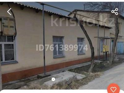 Отдельный дом · 6 комнат · 600 м² · 6 сот., Кожанова 52 а — В центре города за 20 млн 〒 в Туркестане