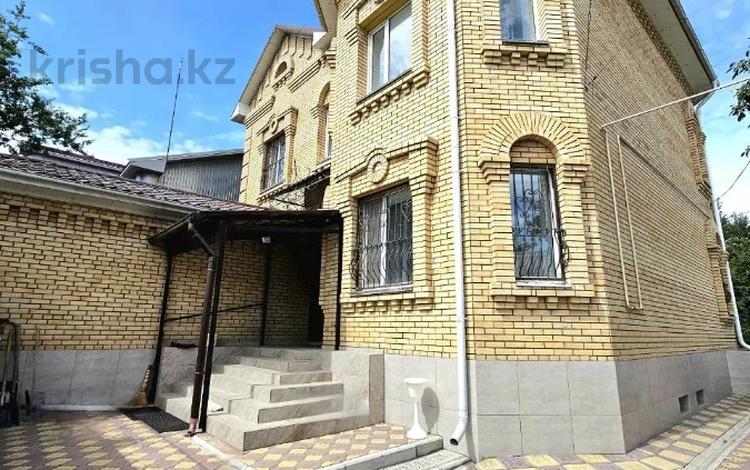 Отдельный дом · 5 комнат · 240 м² · 4.26 сот., Абая 243 за 120 млн ₸ в Костанае — фото 2