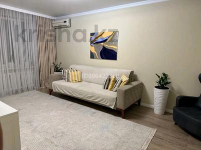 Аренда квартир в Алматы: 3-комнатная квартира · 73.8 м² · 2/4 этаж, мкр Алмагуль — Магнум за 450 000 〒 3-комнатная квартира · 73.8 м² · 2/4 этаж, мкр Алмагуль — Магнум за 450 000 〒 в Алматы, Бостандыкский р-н