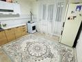 1-комнатная квартира · 45.1 м² · 3/3 этаж, Жилой Массив Каргалы,1 микрорайон 62 К — Дом находится возле школы 78, рядом есть Анвар,торговые центры. за 12 млн ₸ в Актобе — фото 3