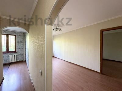 2-комнатная квартира, 43 м², 2/4 этаж, мкр №4 1 — Алтынсарина Абая за 26.5 млн 〒 в Алматы, Ауэзовский р-н
