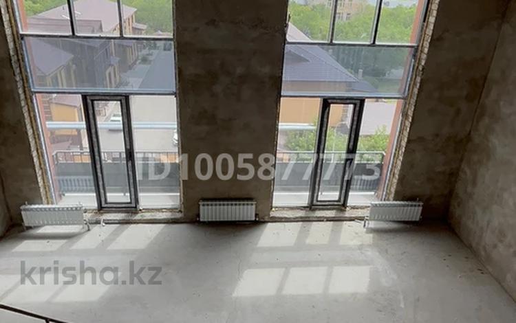 8-комнатная квартира · 260 м² · 5/5 этаж, Гастелло 30 за 130 млн ₸ в Караганде, Казыбек би р-н — фото 37