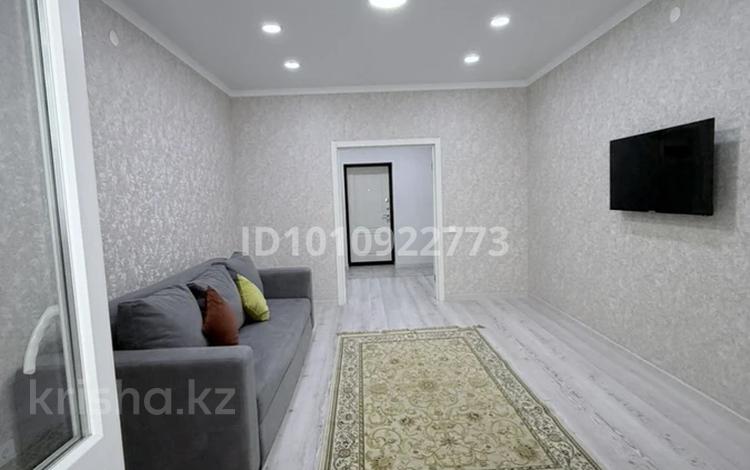 1-комнатная квартира · 50 м² · 2/5 этаж, мкр 8, Мангилик ел 11 за 170 000 ₸ в Актобе — фото 7
