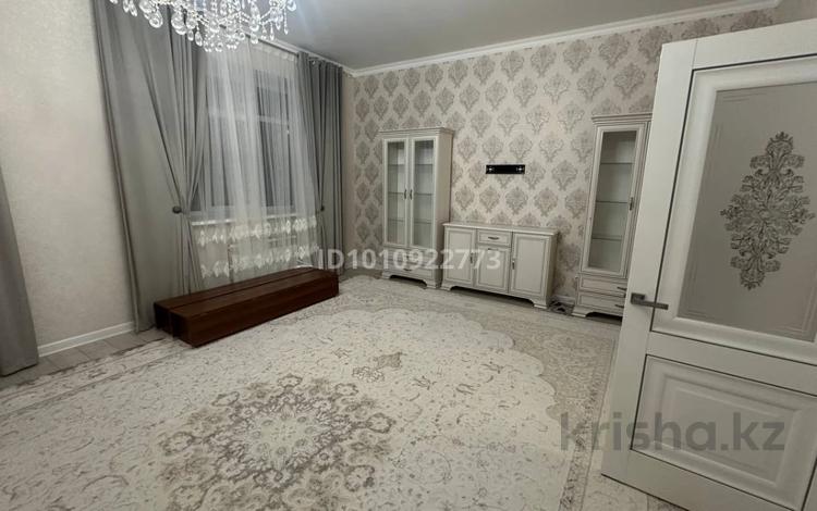 3-комнатная квартира · 140 м² · 2/5 этаж, мкр. Алтын орда 51б за 380 000 ₸ в Актобе — фото 9