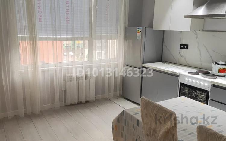 1-бөлмелі пәтер · 40 м² · 6/12 қабат, Коктерек 139/7, бағасы: 200 000 ₸ в Алматы, Наурызбайский р-н — фото 2