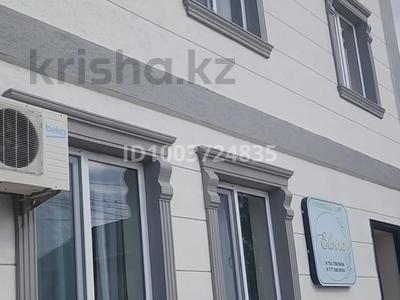 Жеке үй · 5 бөлме · 140 м² · 200 жүзд., Аубакирова 33 — Панфилова, бағасы: 85 млн ₸ в 