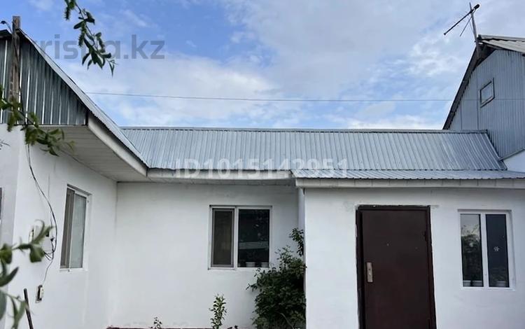 Отдельный дом · 6 комнат · 220 м² · 15 сот., мкр Жалпак-Тобе, Искак Сулейманова 5 за 35 млн ₸ в Таразе — фото 2