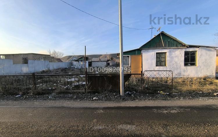 Жеке үй · 2 бөлме · 25 м² · 7 жүзд., Центральная 44 — Красный камень, бағасы: 3.5 млн ₸ в Талдыкоргане — фото 2