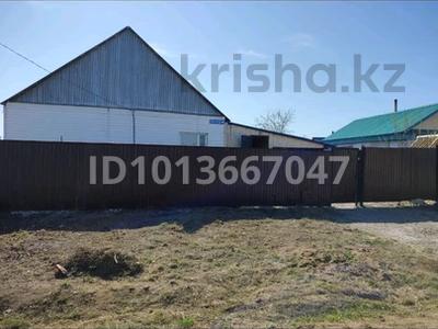 Жеке үй · 3 бөлме · 60 м² · 13800 жүзд., Жапек батыра 24 — Центра, бағасы: 7 млн ₸ в Саумалколе