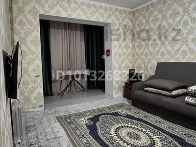 2-комнатная квартира · 50 м² · 4/5 этаж, 8-й микрорайон — Аскарова 39Б за 200 000 ₸ в Шымкенте, Туран р-н
