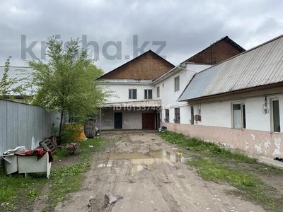 Отдельный дом · 15 комнат · 530 м² · 8 сот., Исагулова 13 — Сзади ТРЦ АПОРТ рынка Алтын Орда и рынок Жеты курдас за 57 млн ₸ в Иргели